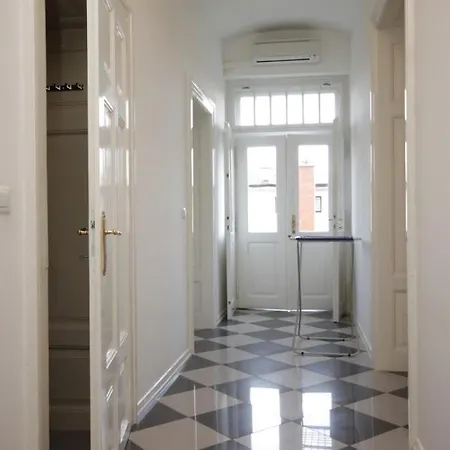 With A Parking Space - 3436 Appartement *